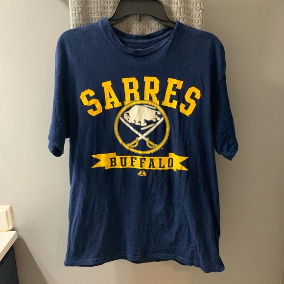 Other - Buffalo Sabres hockey  t shirt size large